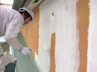 水戸市　Ｇアパート　外壁塗装　(施工前・下塗り）