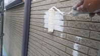 益子町　Ｋ様邸　外壁塗装（下塗り・中塗り）