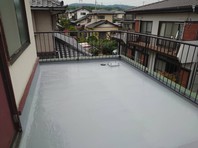 日立市　Ｈ様邸　防水工事（二層目・トップコート）